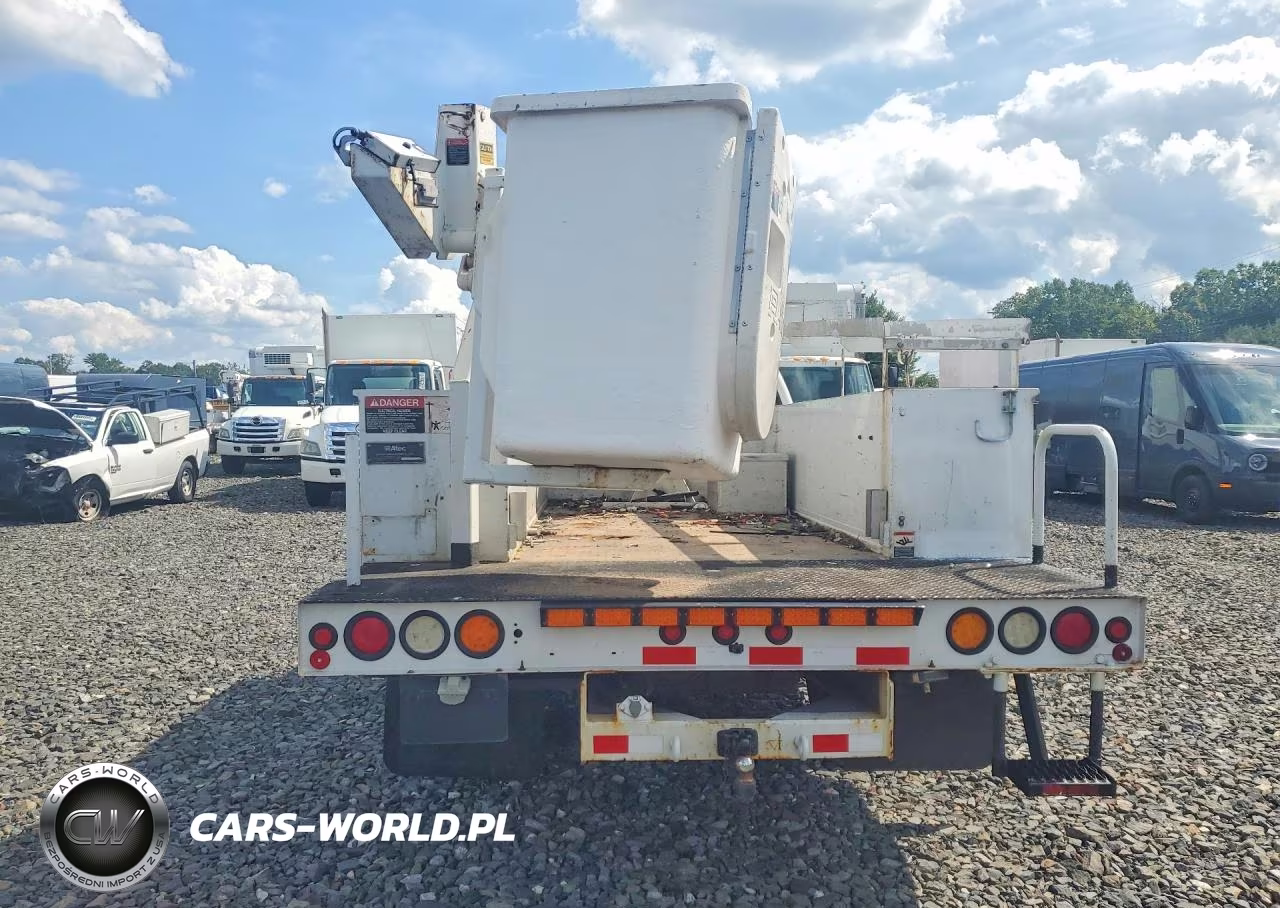 2006 Ford F450 Super Duty Bucket Truck VIN:1FDXF46Y86ED19896 - 6