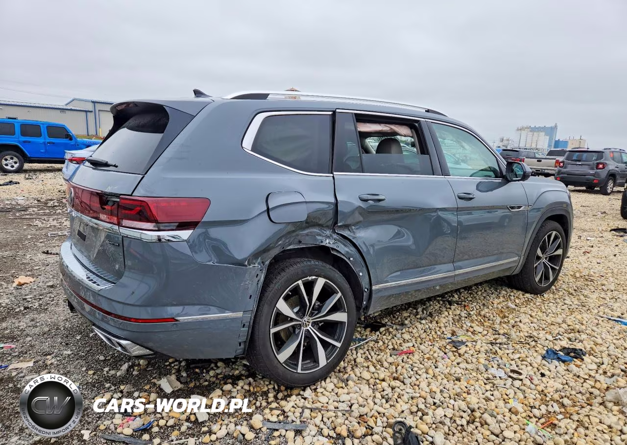 2026 Volkswagen Atlas Sel Premium R-Line VIN:1V2FN2CA9TC579261 - 3