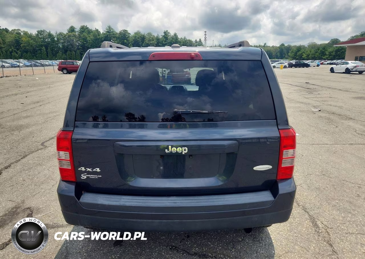 2014 Jeep Patriot Latitude VIN:1C4NJRFB3ED688432 - 6