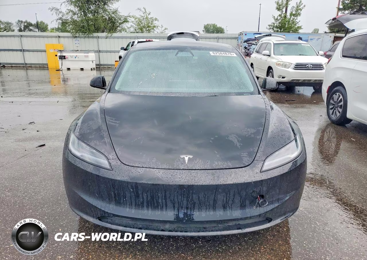 2025 Tesla Model 3 VIN:5YJ3E1EB3SF882252 - 5
