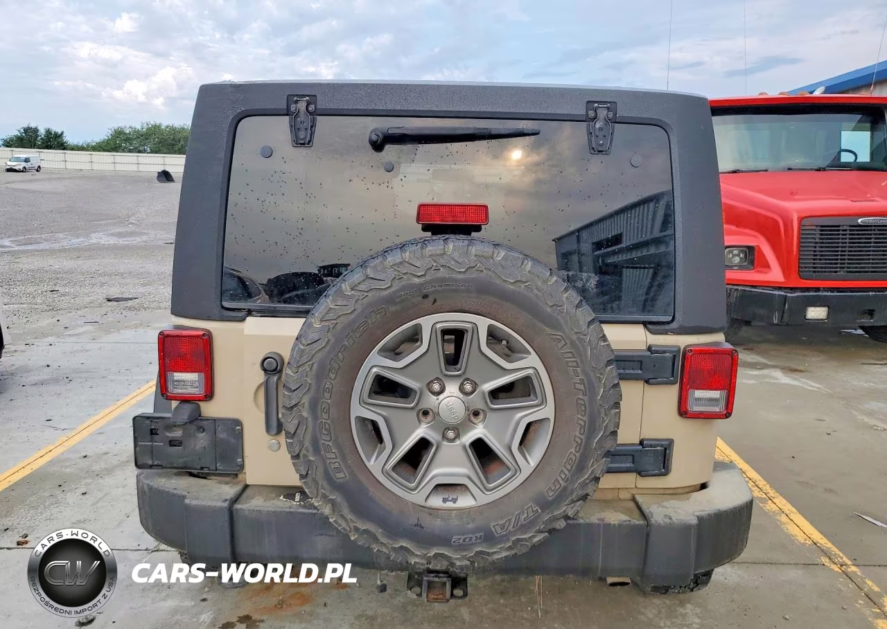 2016 Jeep Wrangler Unlimited Rubicon VIN:1C4BJWFG6GL317013 - 6