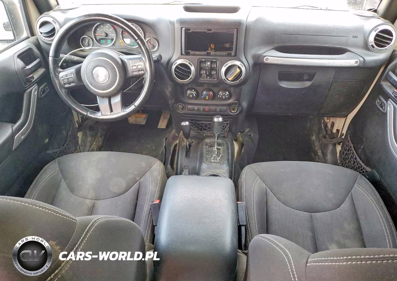 2016 Jeep Wrangler Unlimited Rubicon VIN:1C4BJWFG6GL317013 - 8