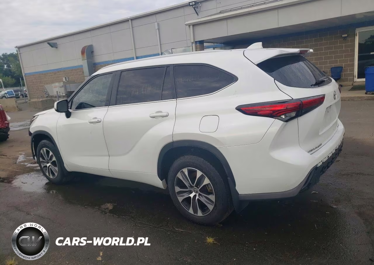 2023 Toyota Highlander Xle VIN:5TDKDRBH9PS044509 - 2