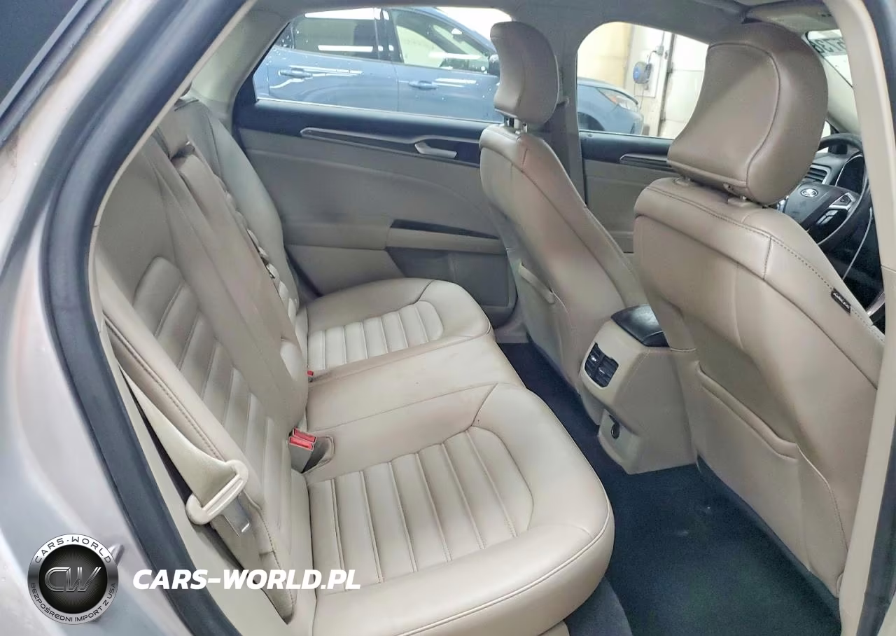 2019 Ford Fusion Sel VIN:3FA6P0MU5KR137365 - 10