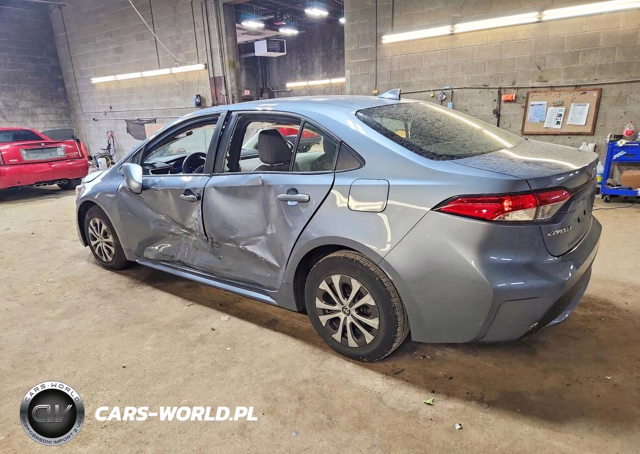 2021 Toyota Corolla Le VIN:JTDEAMDE8MJ013675 - 2