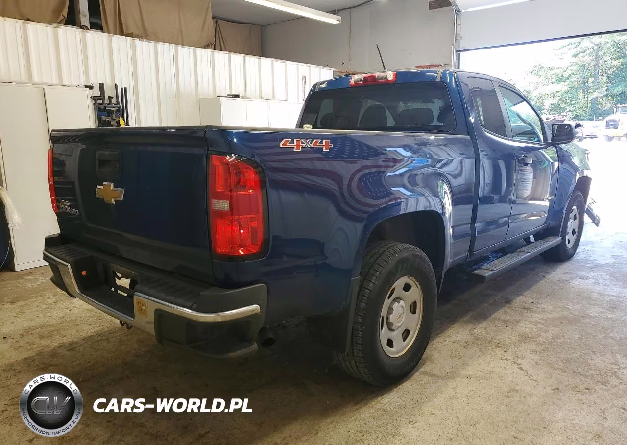 2019 Chevrolet Colorado VIN:1GCHTBEA9K1255623 - 3