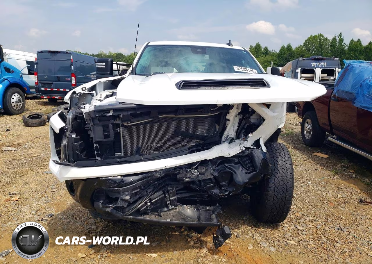 2024 Chevrolet Silverado K2500 Custom VIN:2GC4YME72R1218160 - 5