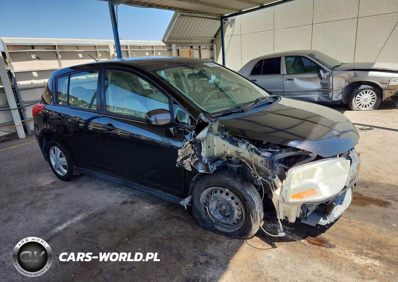 2010 Nissan Versa 1.8 S VIN:3N1BC1CP4AL441636 - 4