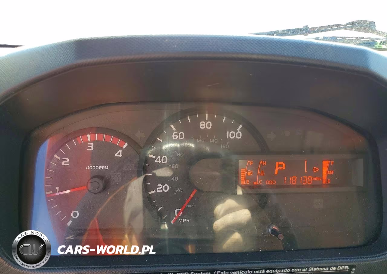 2017 Hino 195 Box Truck VIN:JHHSDM2H5HK005859 - 9