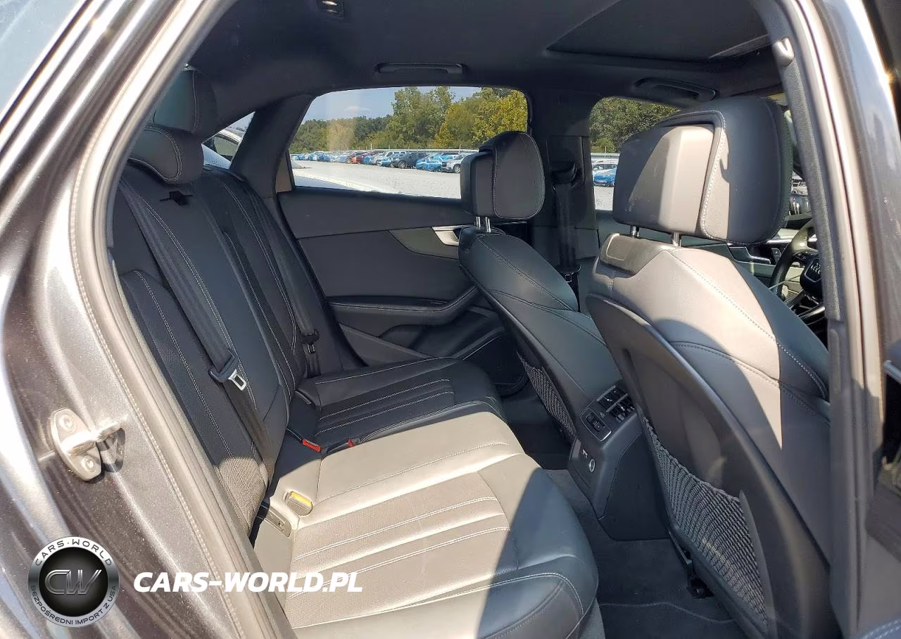 2021 Audi A4 Premium Plus 45 VIN:WAUEAAF42MA078831 - 10