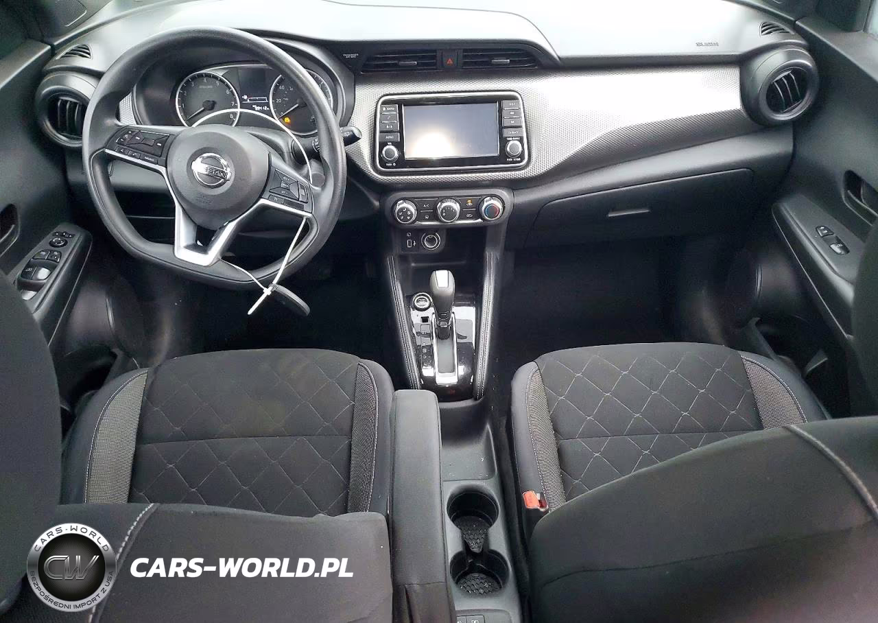 2019 Nissan Kicks S VIN:3N1CP5CUXKL530828 - 8