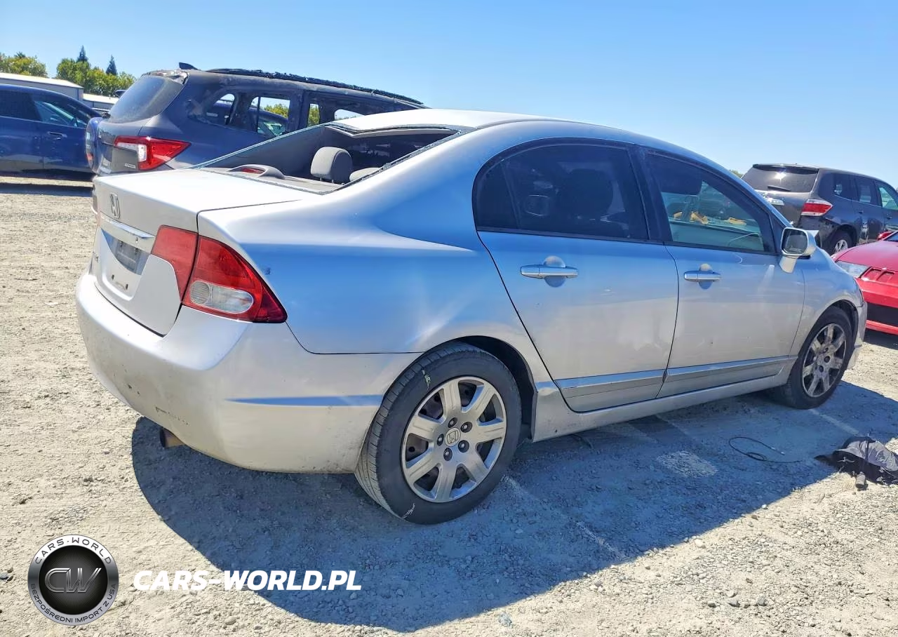 2010 Honda Civic Lx VIN:2HGFA1F53AH586109 - 3