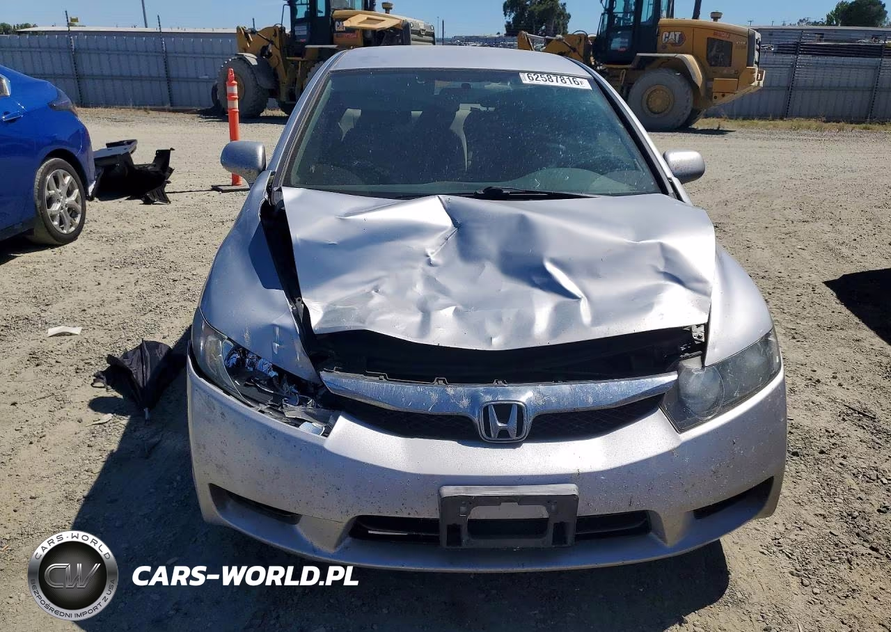 2010 Honda Civic Lx VIN:2HGFA1F53AH586109 - 5