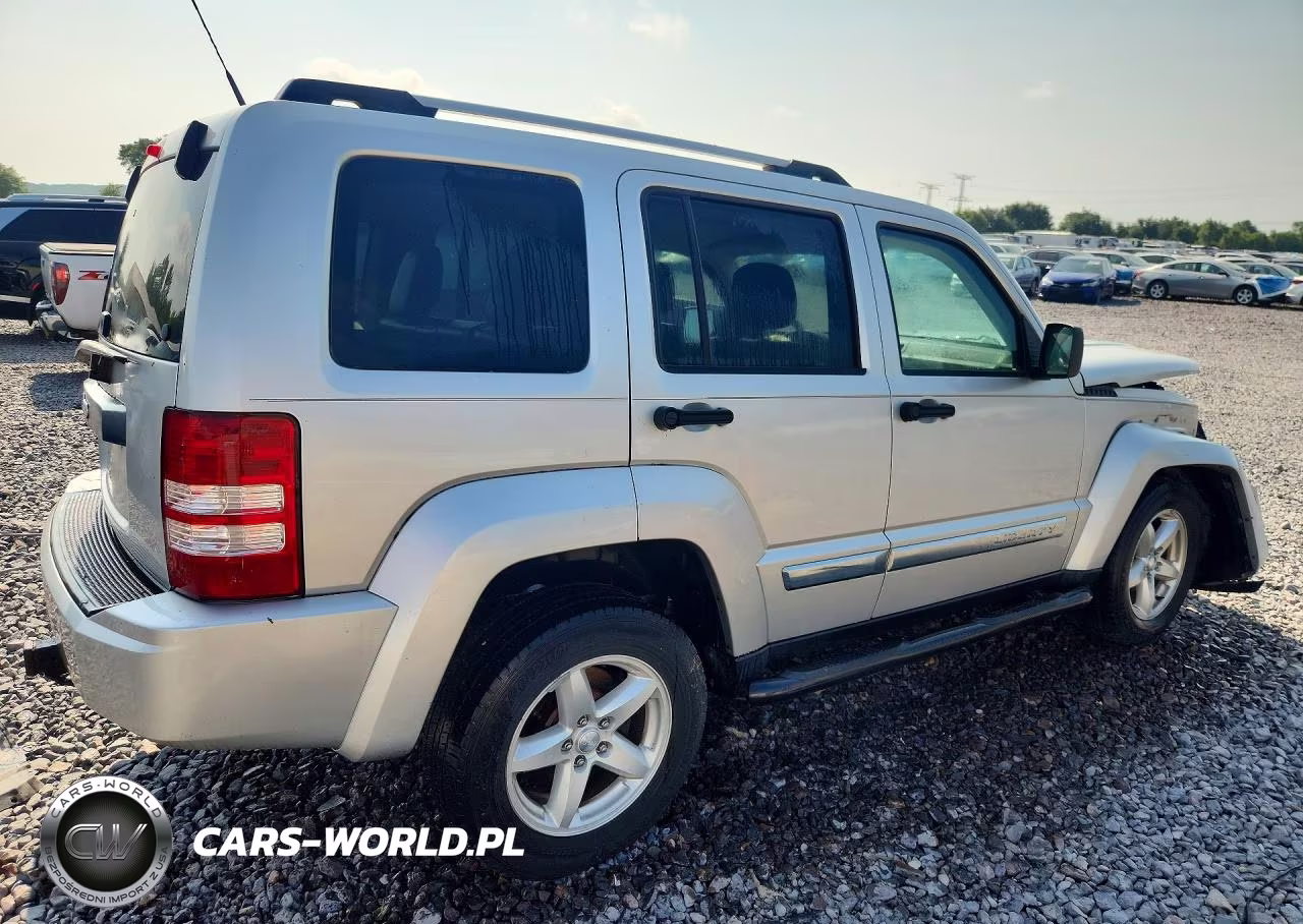 2011 Jeep Liberty Limited VIN:1J4PN5GK2BW571990 - 3