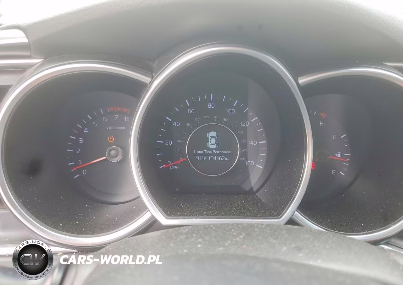 2015 Kia Optima Lx VIN:KNAGM4A70F5584186 - 9