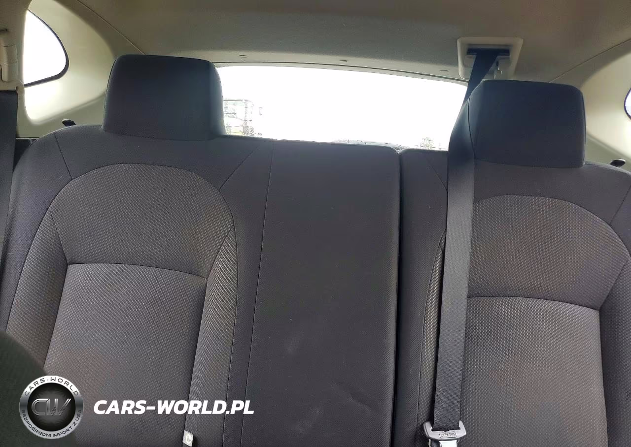 2011 Nissan Rogue S VIN:JN8AS5MV6BW660212 - 10