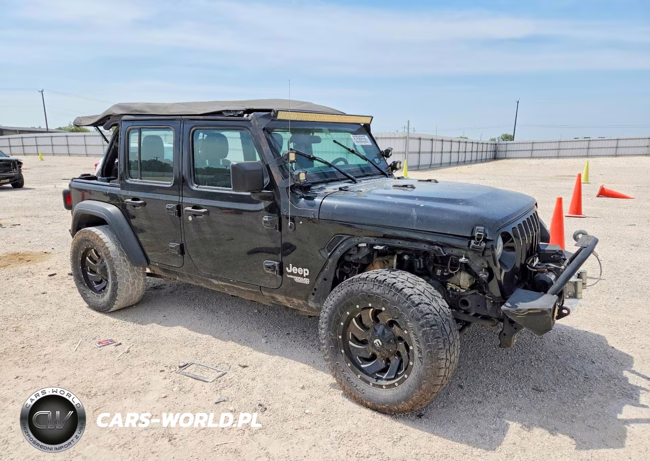 2018 Jeep Wrangler Unlimited Sport VIN:1C4HJXDG9JW136397 - 4