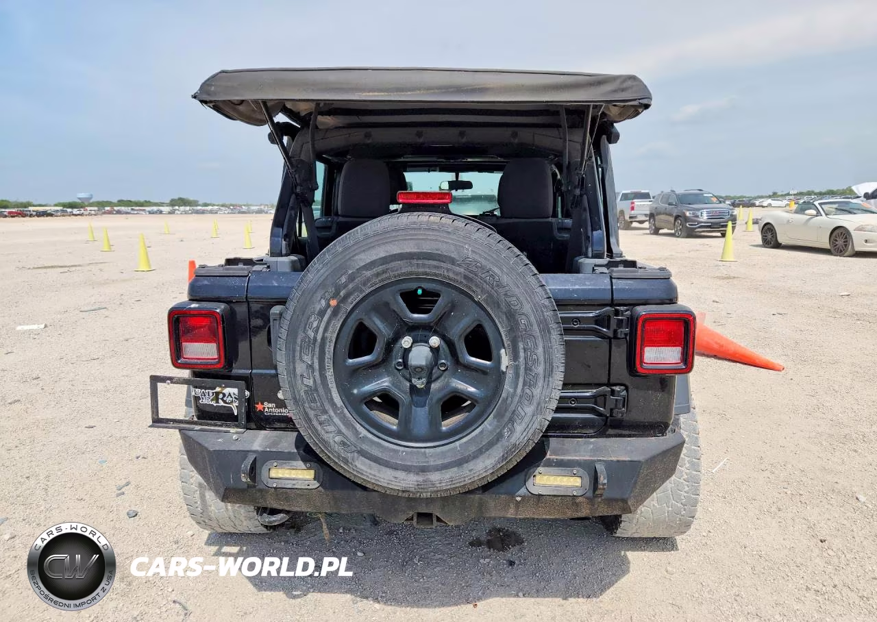 2018 Jeep Wrangler Unlimited Sport VIN:1C4HJXDG9JW136397 - 6