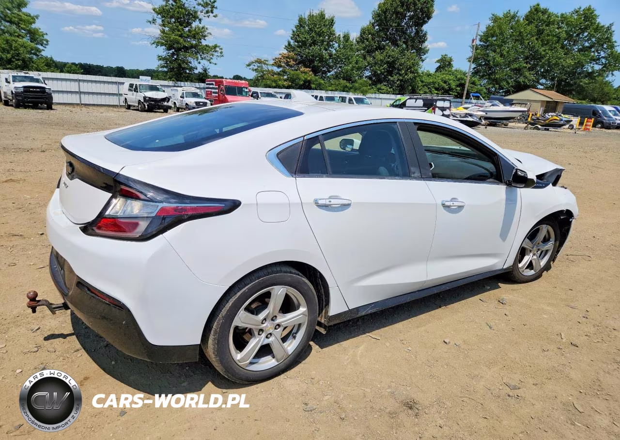 2018 Chevrolet Volt Lt VIN:1G1RC6S54JU112863 - 3