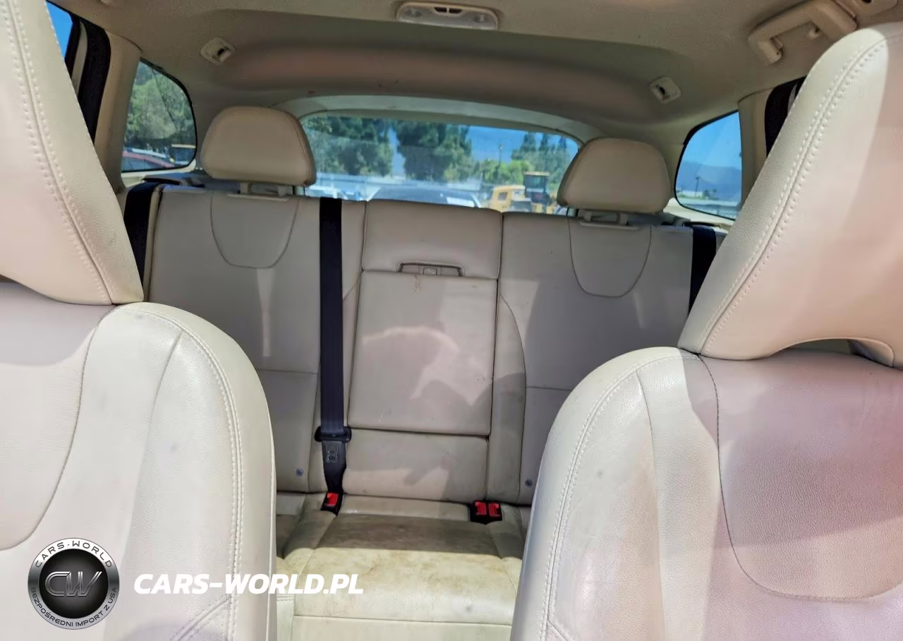 2016 Volvo Xc60 T5 Platinum VIN:YV4612RM1G2810838 - 10