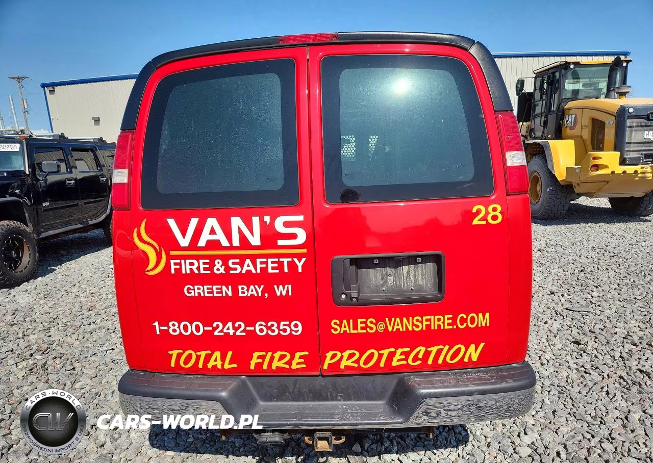2018 Chevrolet Express G2500 VIN:1GCWGBFG6J1175788 - 6