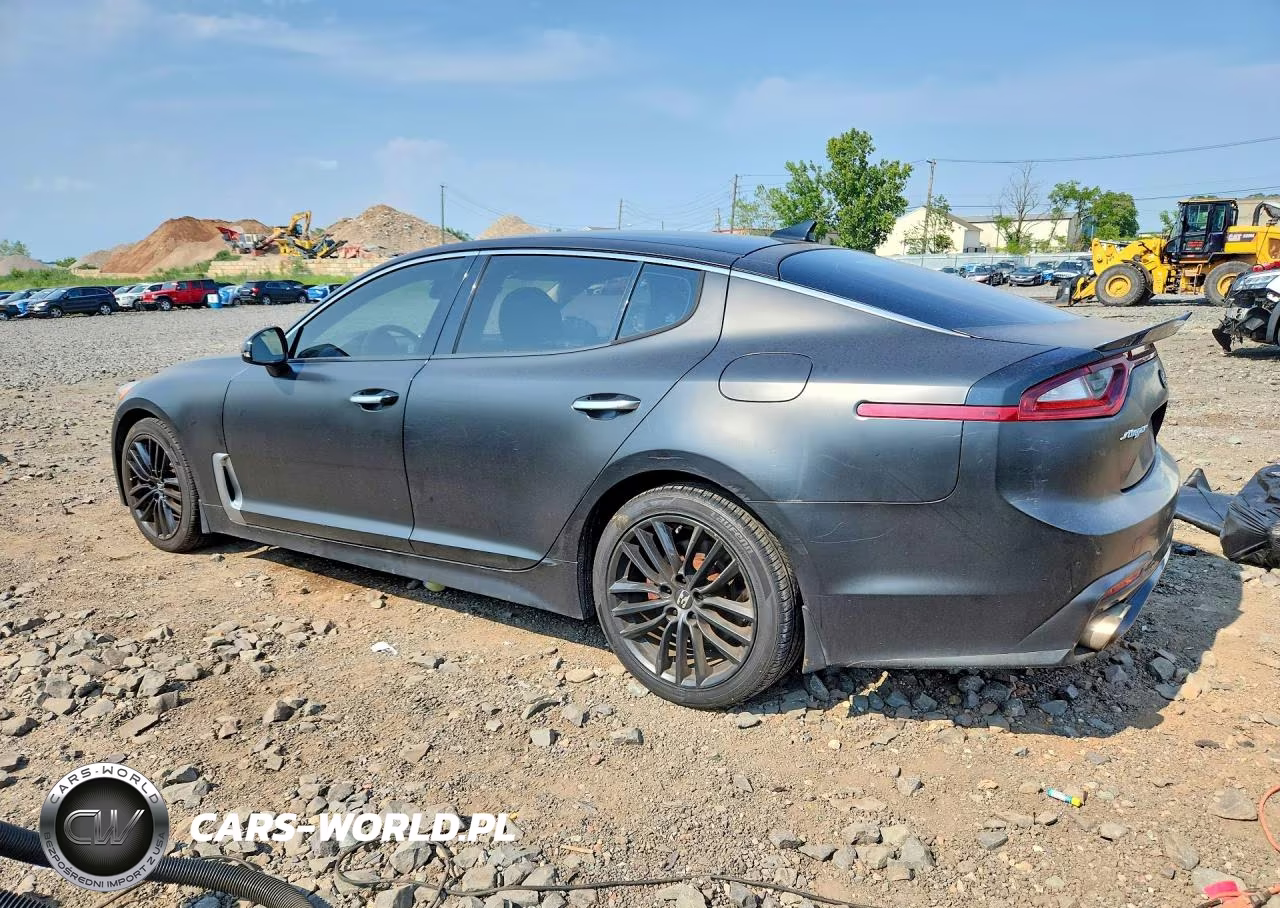 2018 Kia Stinger Base VIN:KNAE15LA1J6031354 - 2