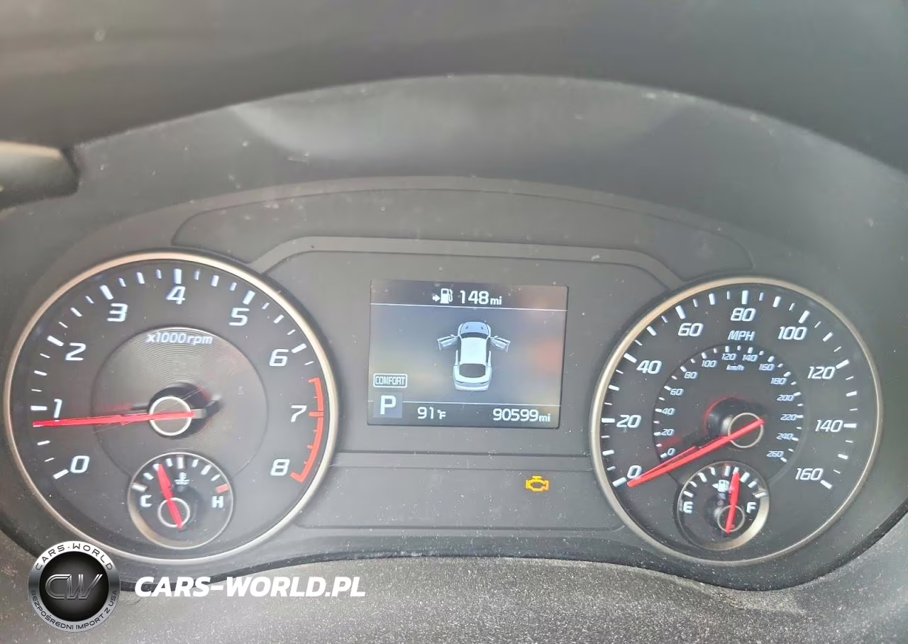 2018 Kia Stinger Base VIN:KNAE15LA1J6031354 - 9