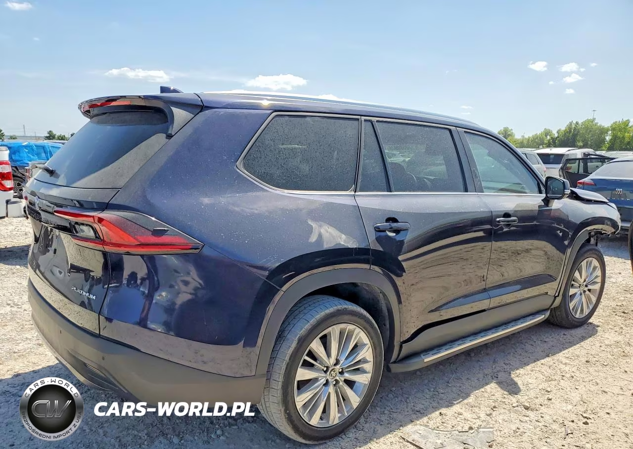 2025 Toyota Grand Highlander Platinum VIN:5TDAAAB57SS079165 - 3