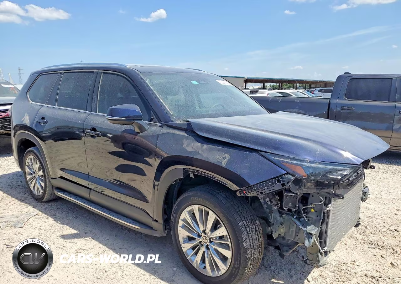 2025 Toyota Grand Highlander Platinum VIN:5TDAAAB57SS079165 - 4