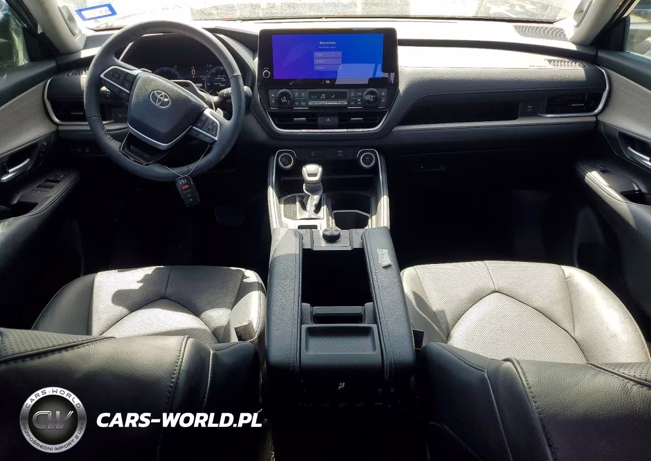 2025 Toyota Grand Highlander Platinum VIN:5TDAAAB57SS079165 - 8