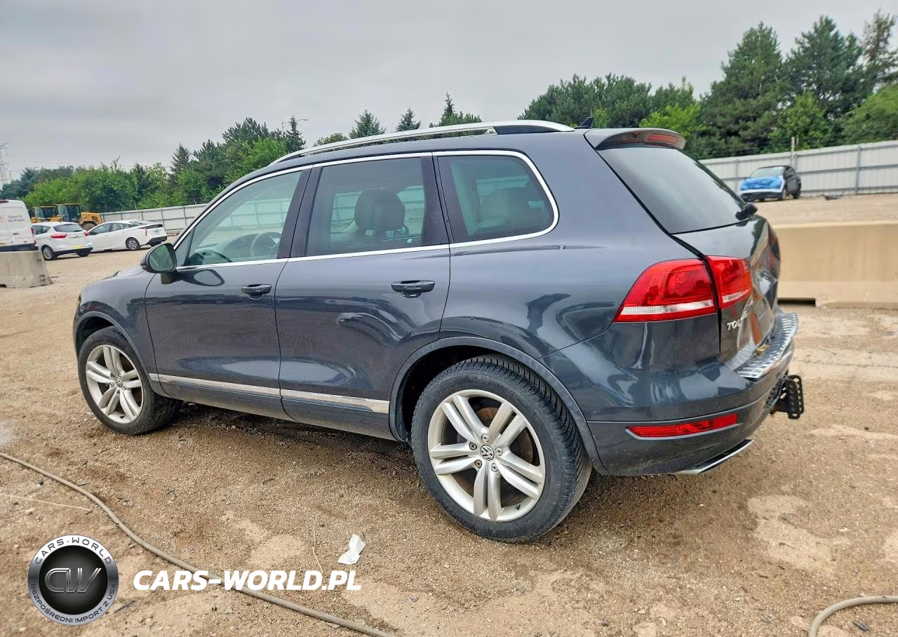 VOLKSWAGEN TOUAREG V6 VIN:WVGEP9BP1DD007968 - 2