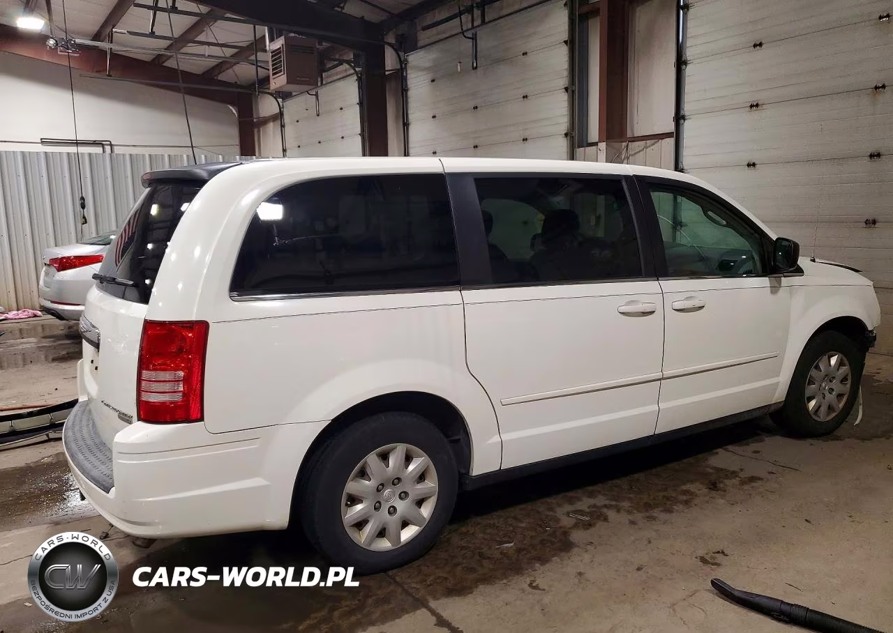 2010 Chrysler Town & Country Lx VIN:2A4RR4DEXAR203859 - 3