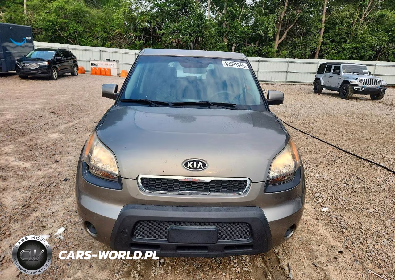 2011 Kia Soul + VIN:KNDJT2A27B7259943 - 5