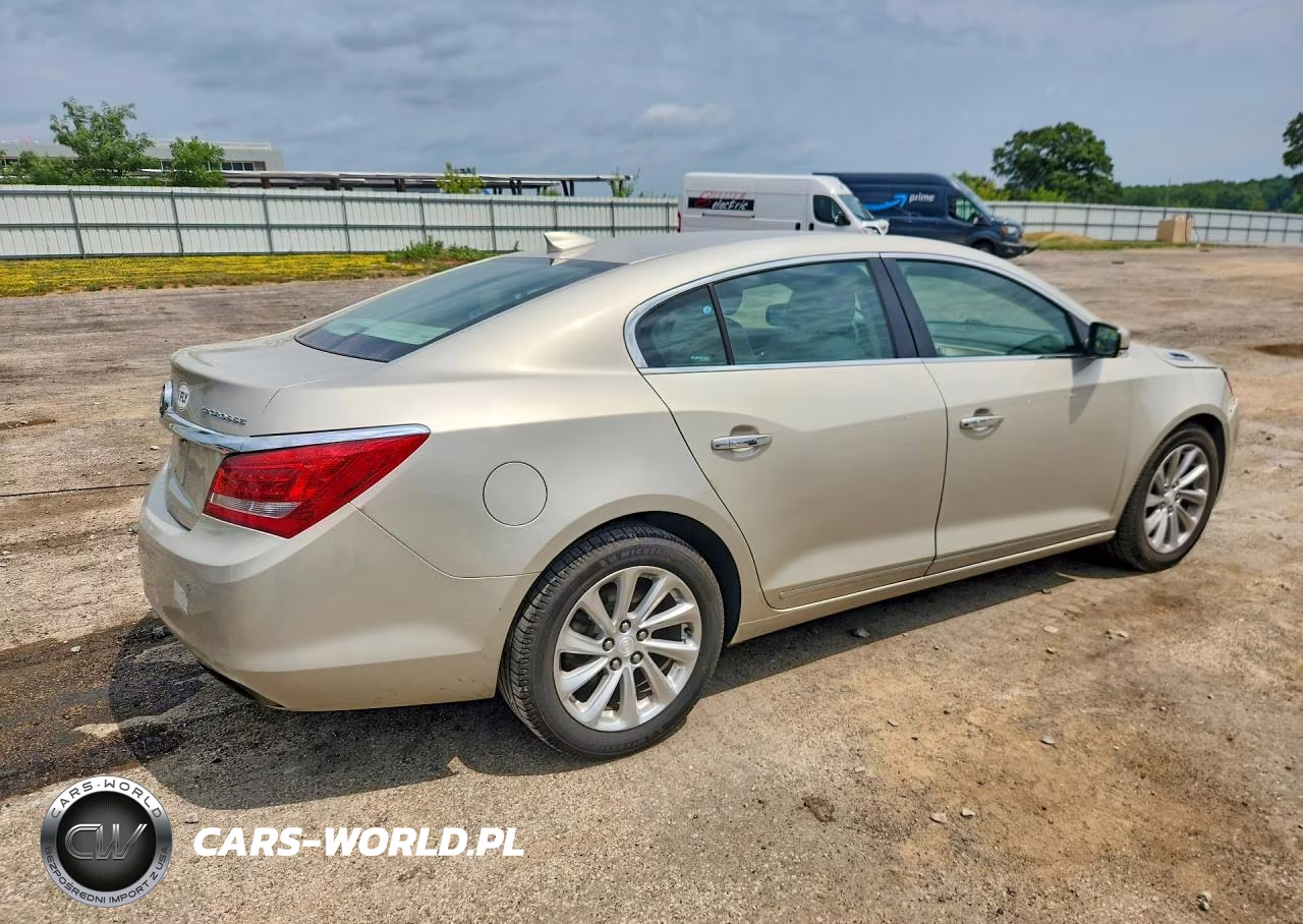 2016 Buick Lacrosse VIN:1G4GB5G3XGF285444 - 3
