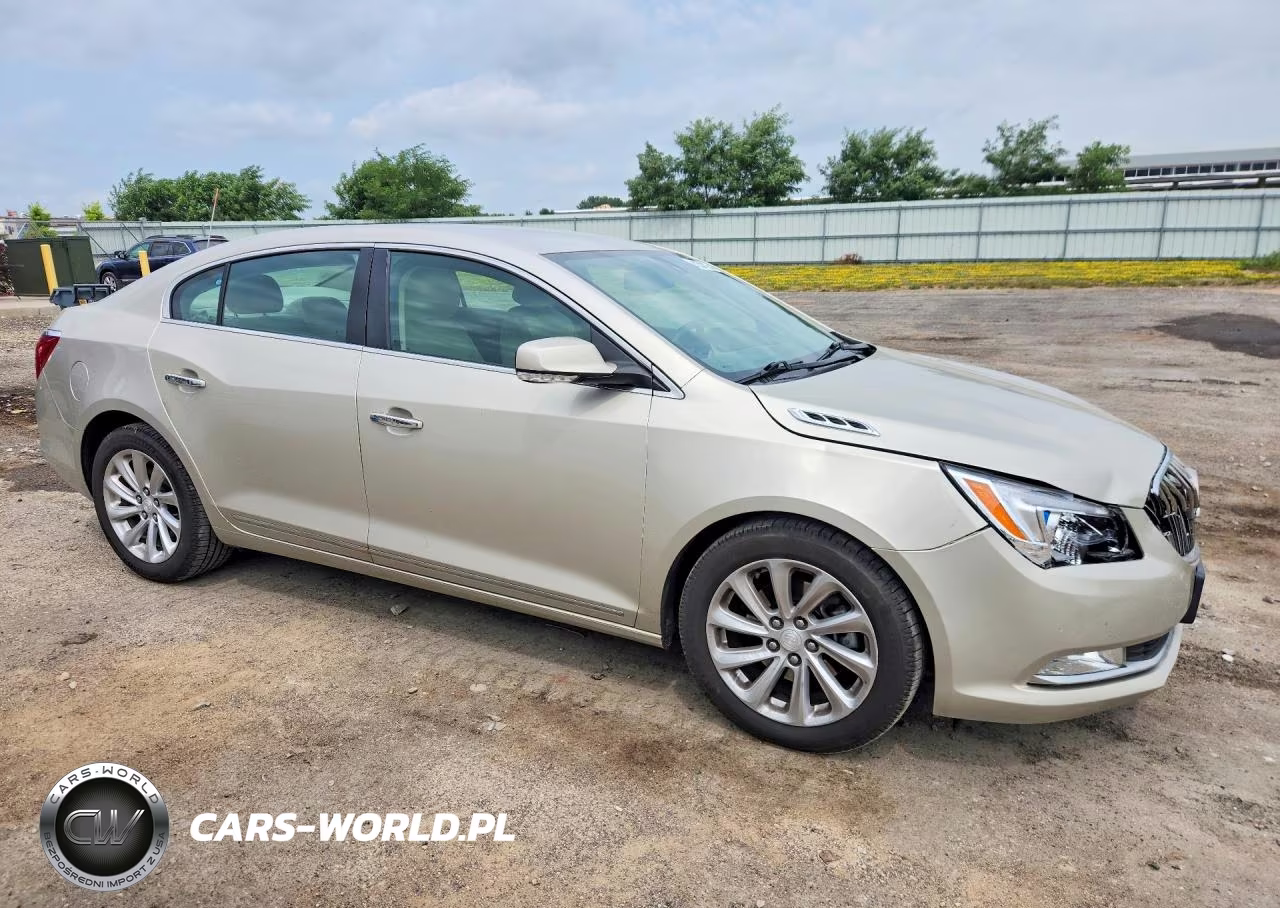 2016 Buick Lacrosse VIN:1G4GB5G3XGF285444 - 4