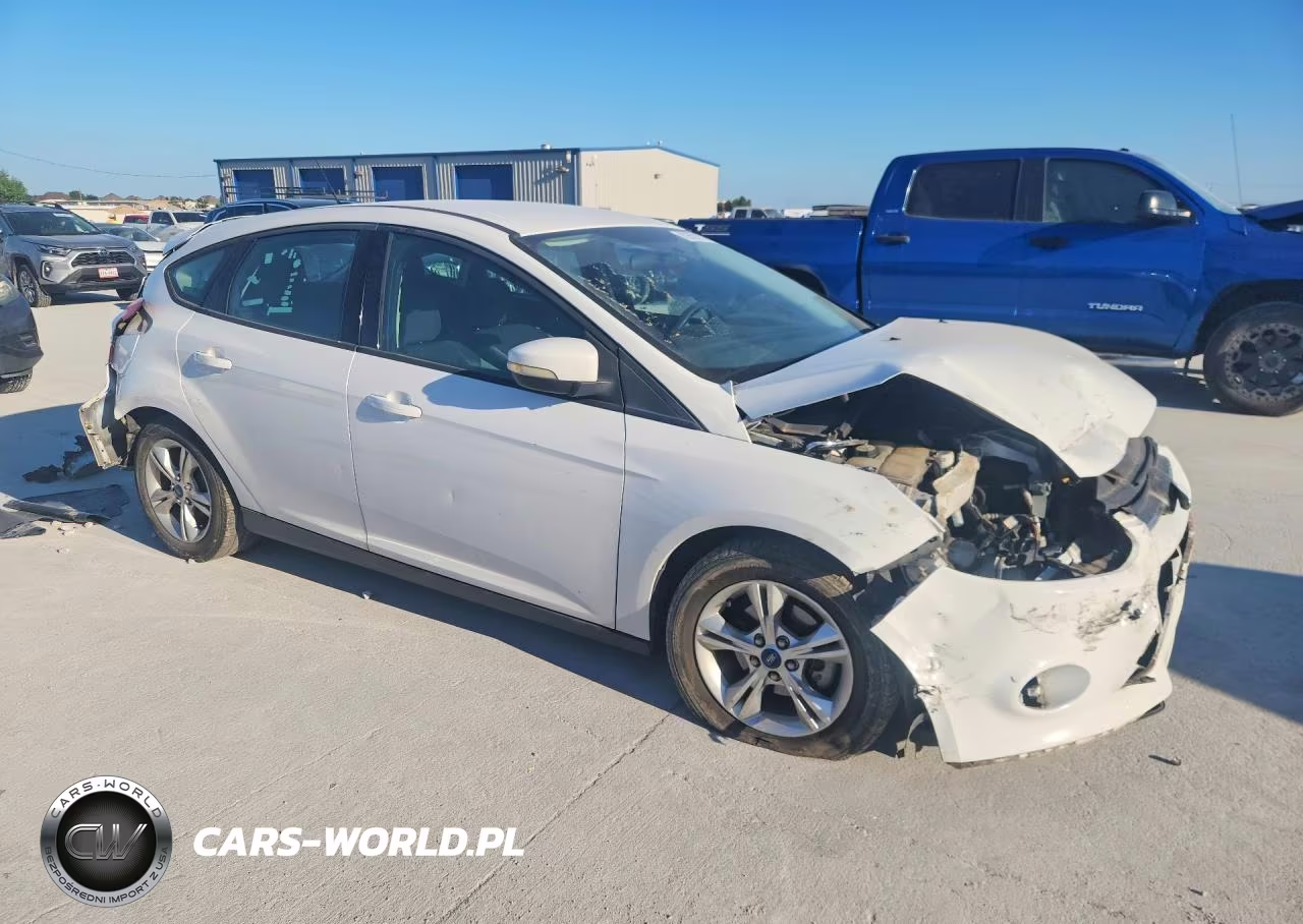 2013 Ford Focus Se VIN:1FADP3K20DL189174 - 4