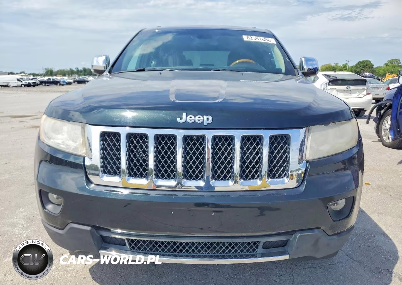 2013 Jeep Grand Cherokee Overland VIN:1C4RJFCTXDC619139 - 5