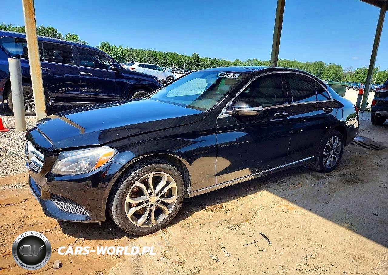 2015 Mercedes-Benz C 300 4Matic – zdjęcie 1 z 12