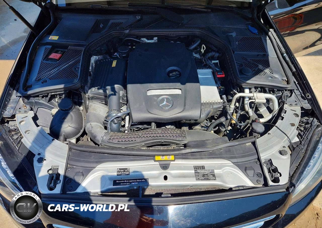 2015 Mercedes-Benz C 300 4Matic VIN:55SWF4KB8FU001212 - 11