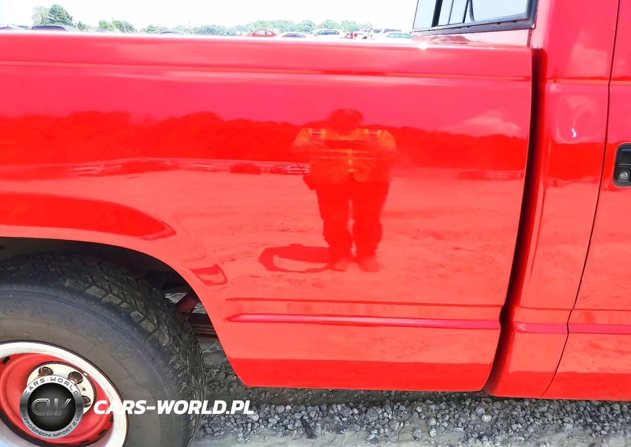1988 Chevrolet Gmt-400 C1500 VIN:1GCDC14KXJZ189795 - 10