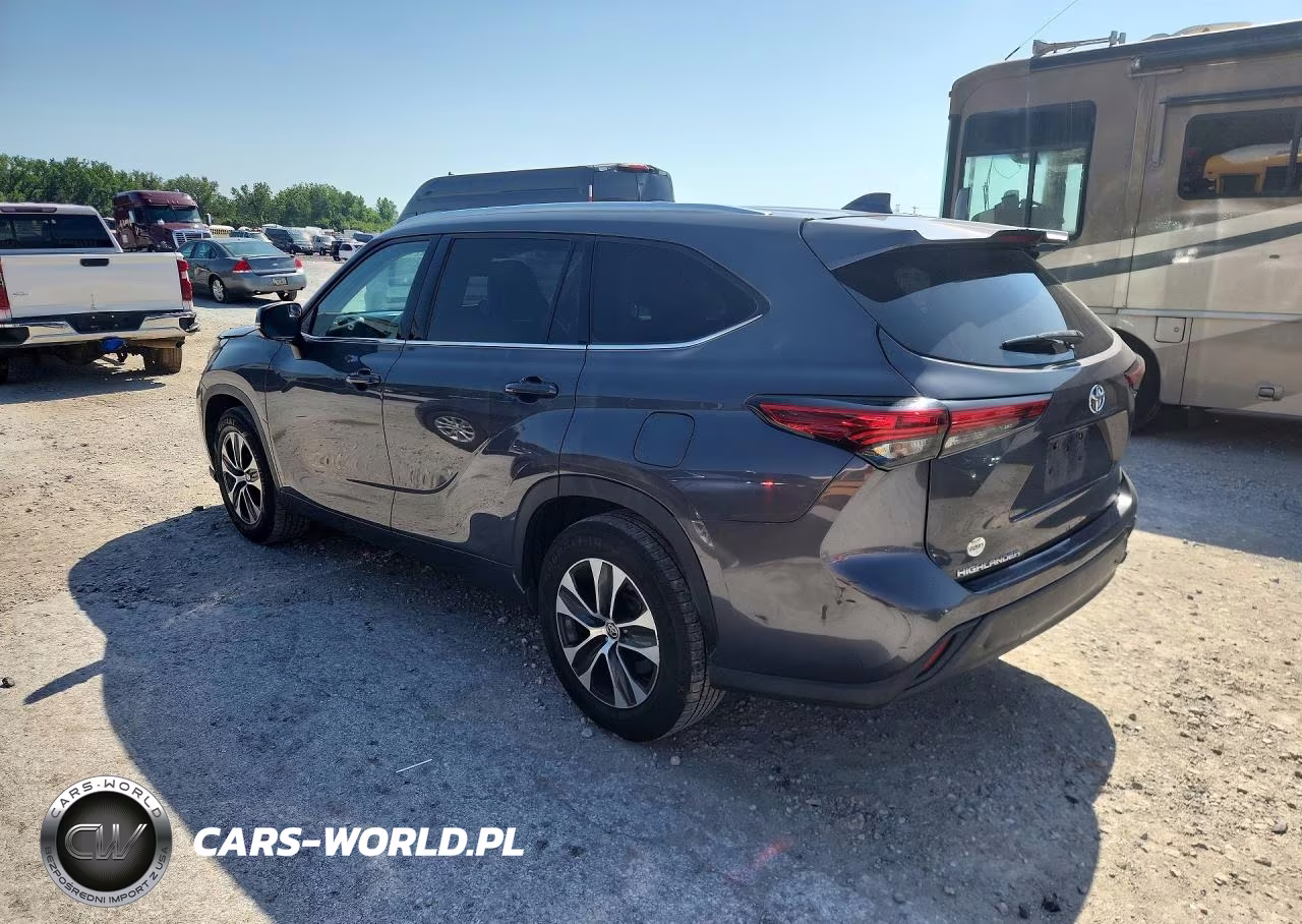 2021 Toyota Highlander Xle VIN:5TDGZRAH5MS520937 - 2