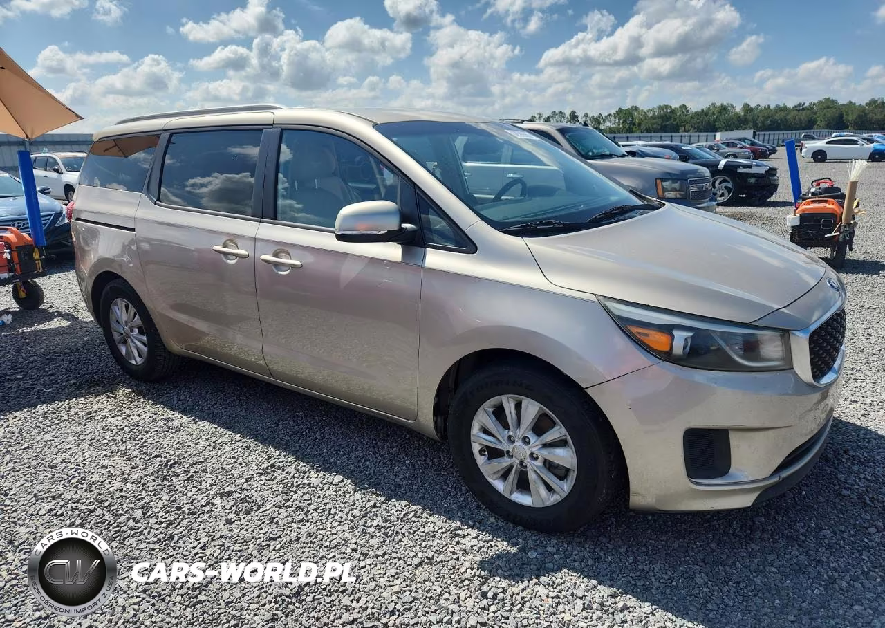 2015 Kia Sedona Lx VIN:KNDMB5C11F6066043 - 4