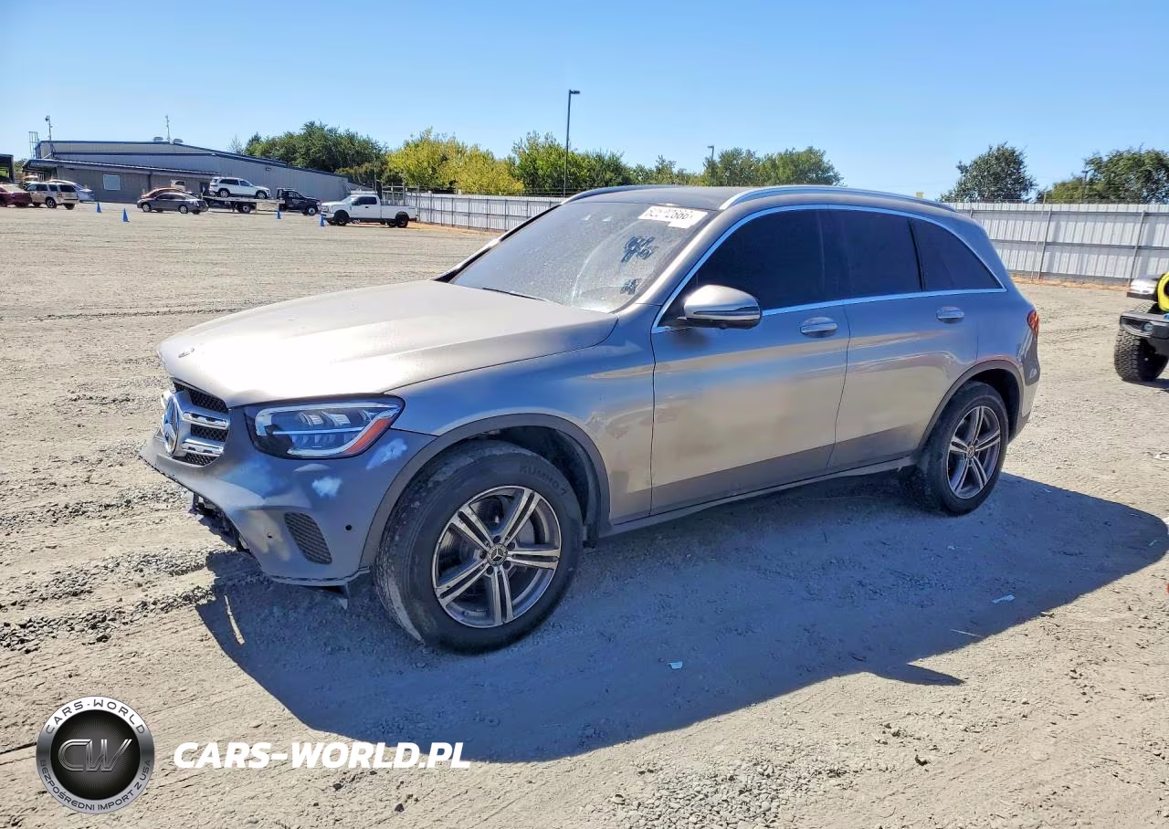2020 Mercedes-Benz Glc 300 4Matic – zdjęcie 1 z 13