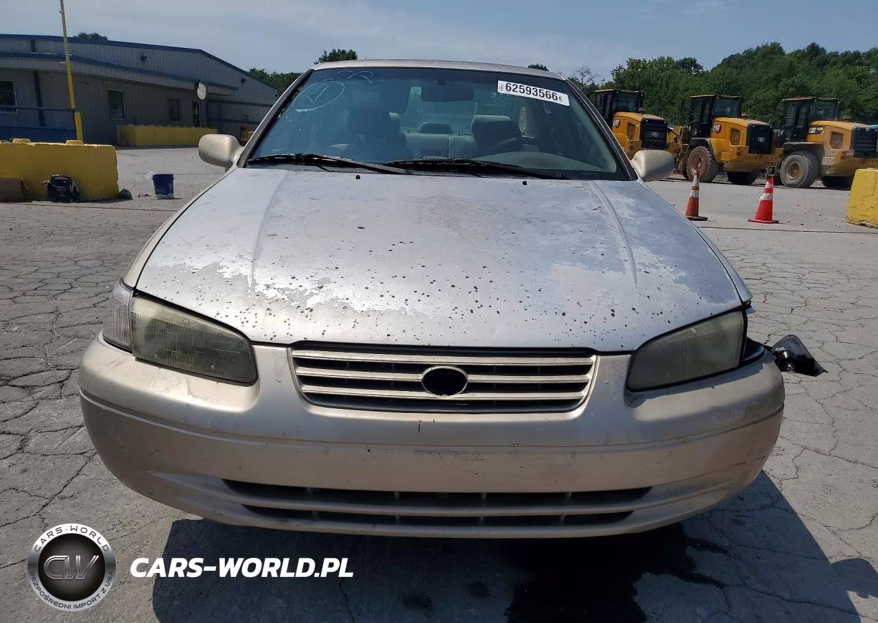 1997 Toyota Camry Le VIN:4T1BG22K0VU816927 - 5