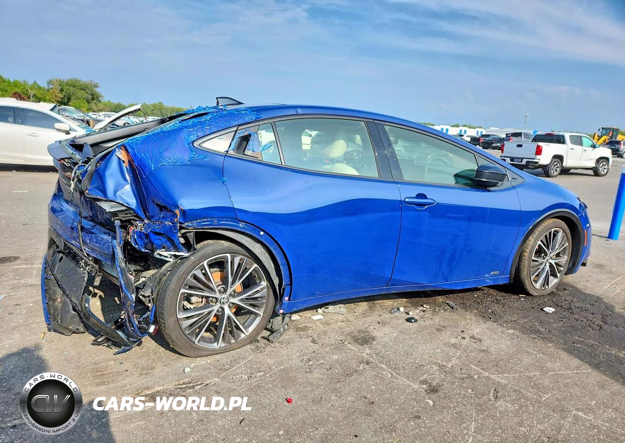 2023 Toyota Prius Xle VIN:JTDADABU1P3006476 - 3
