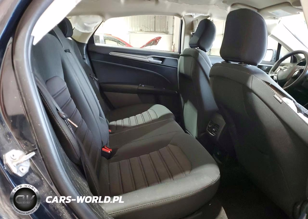 2020 Ford Fusion Se VIN:3FA6P0LU8LR218783 - 10