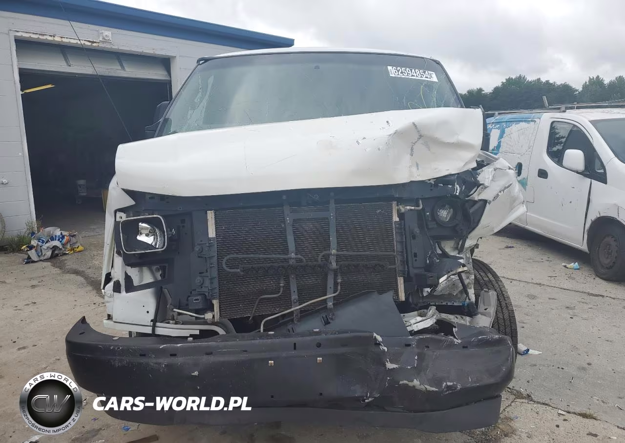 2017 Chev Express G2500 VIN:1GCWGAFF8H1320471 - 5