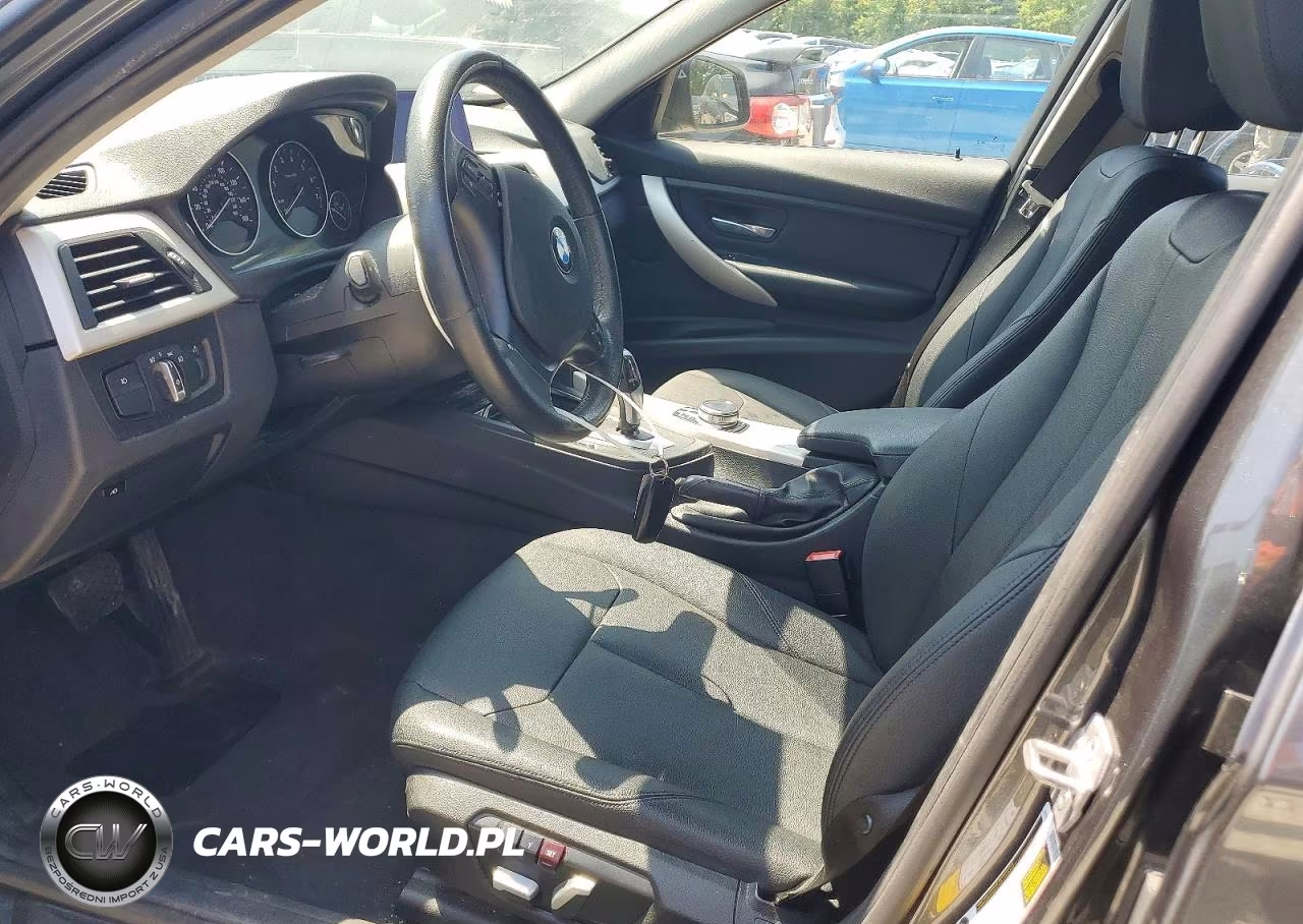 2018 BMW 320 Xi VIN:WBA8E5G55JNU47105 - 7
