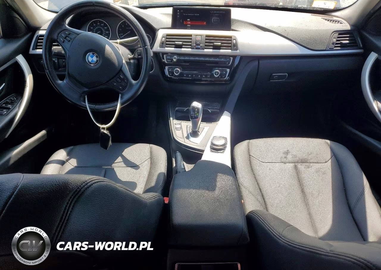 2018 BMW 320 Xi VIN:WBA8E5G55JNU47105 - 8