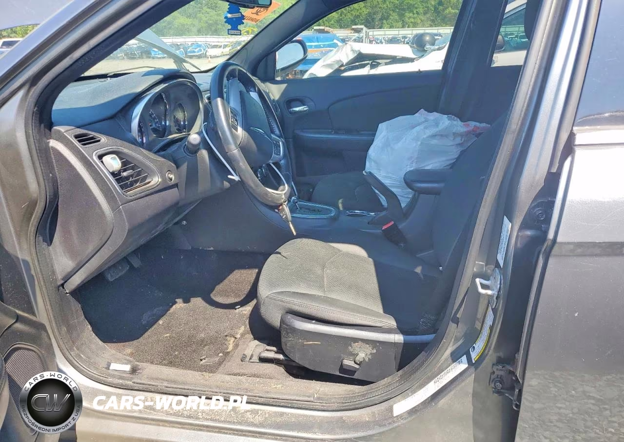2012 Chrysler 200 Touring VIN:1C3CCBBB3CN109143 - 7